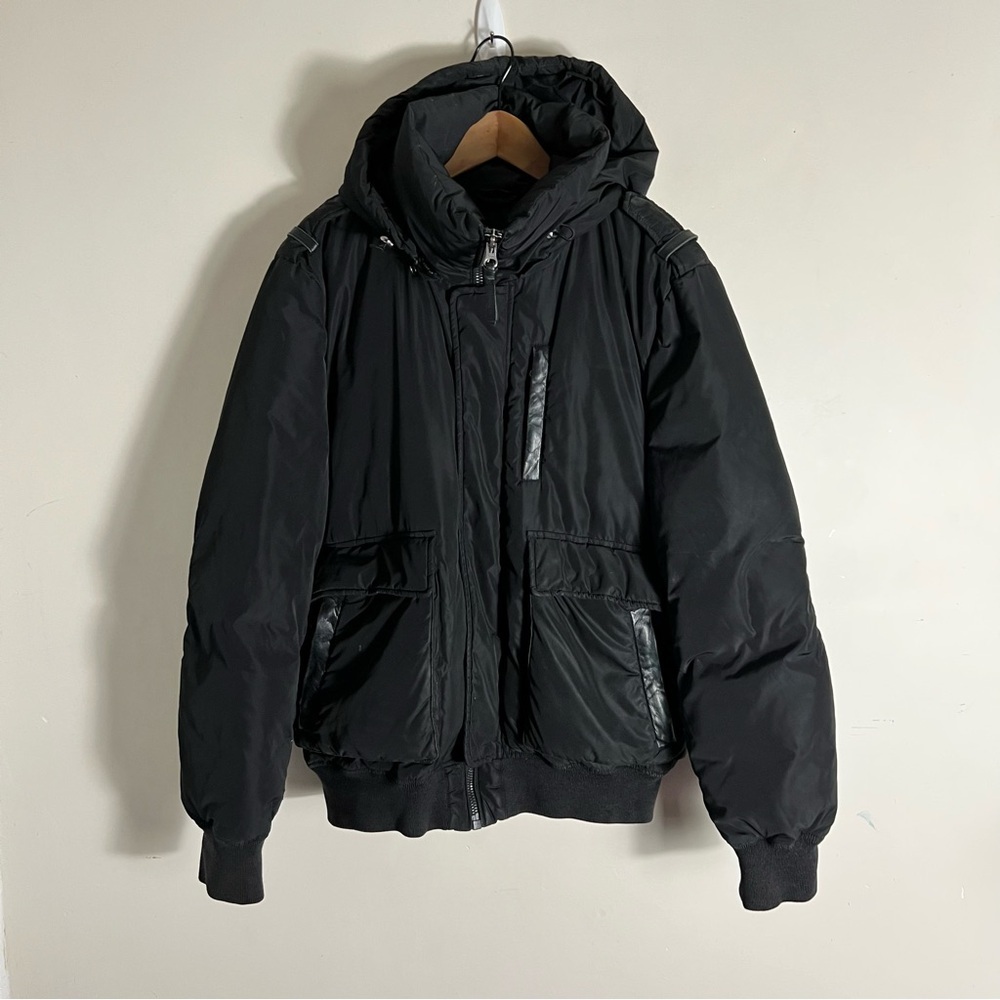 Mackage Men's Black Hooded Down Filled Coat Size 40 US Medium Elbow patches